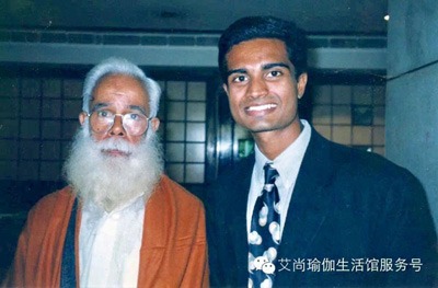 Master Ganesh with his teacher Professor Sheshan, in India